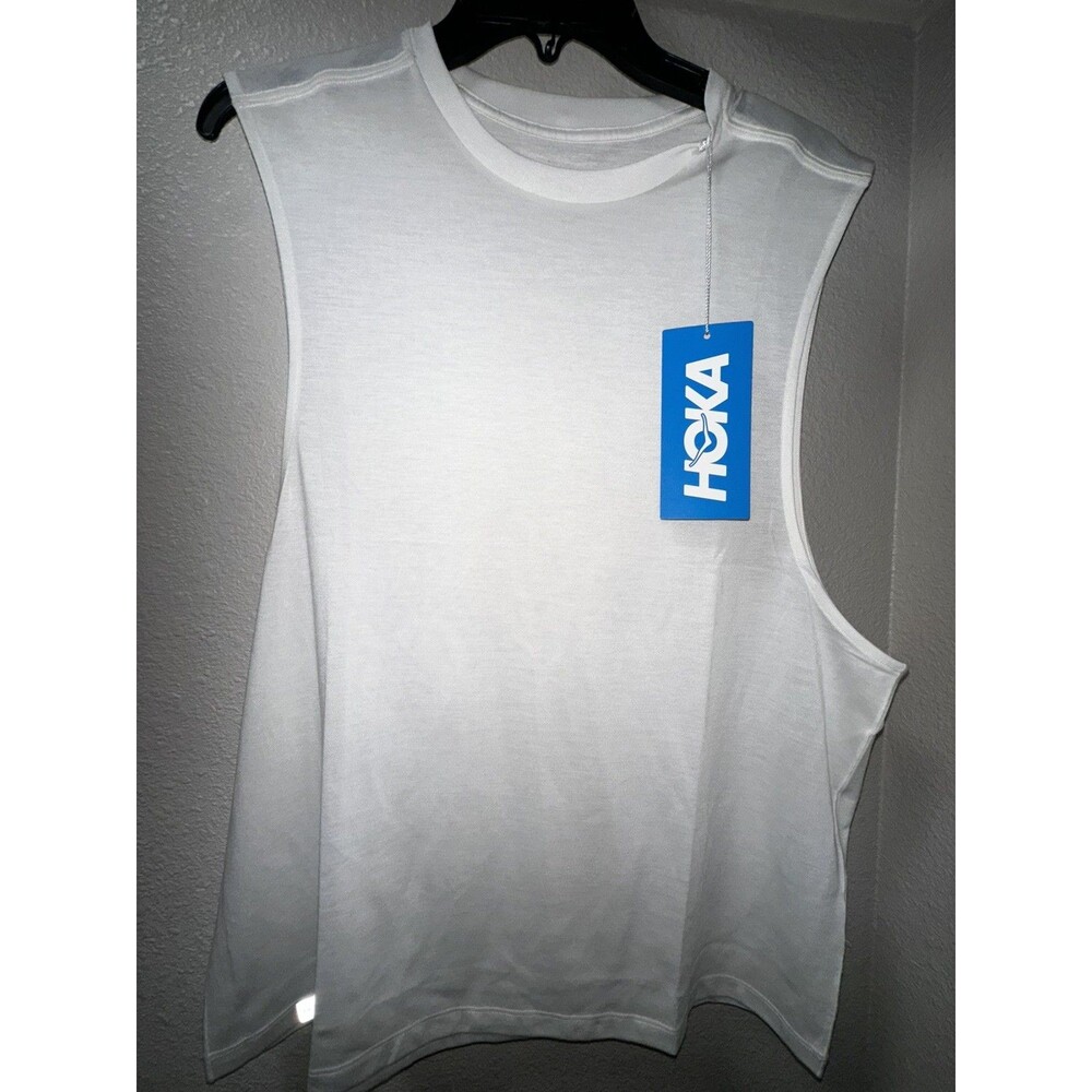 HOKA Glidetech Sleeveless Tank Men’s Size (M) Lightweight
